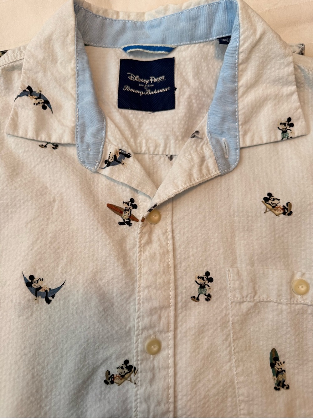 Disney Parks Tommy Bahama Mickey Mouse Seersucker Hawaiian Shirt Men’s L